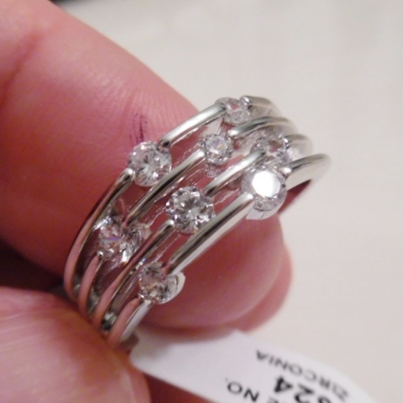 Fashion Jewelry Jewelry - RSC WGP CZ ACCENT RING SZ 7 ,8 ,9